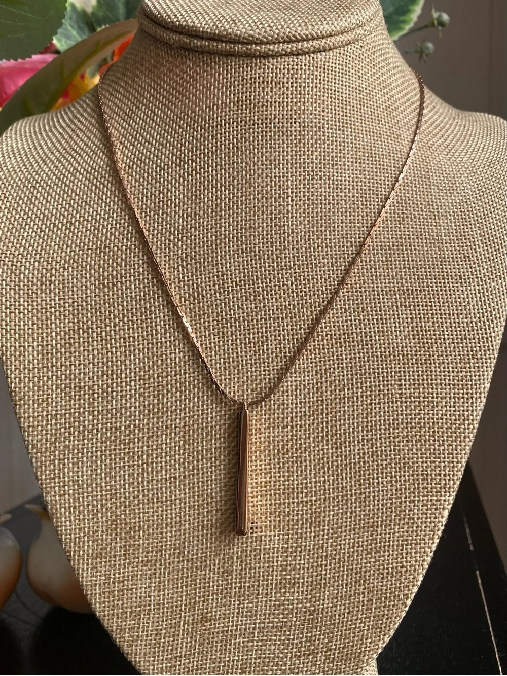 Rose Gold Bar Pendant Necklace - Women Jewelry - Picture 2 of 2